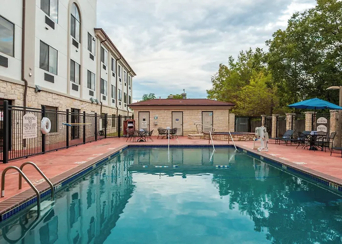 Holiday Inn Express & Suites Austin Nw - Lakeline By Ihg